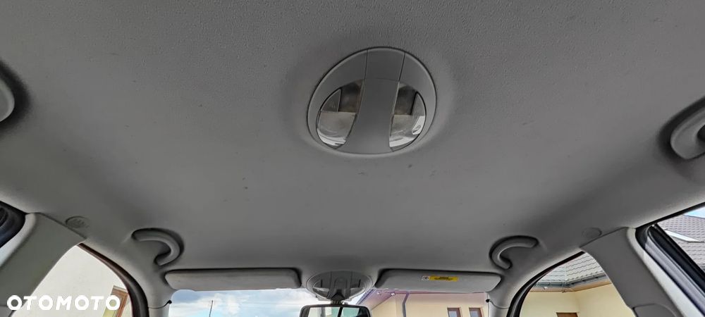 Mercedes-Benz Klasa E 320 CDI Classic DPF - 23