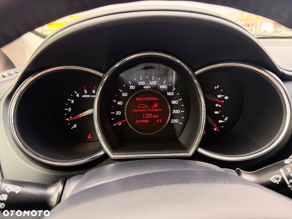 Kia Rio 1.4 crdi L - 10