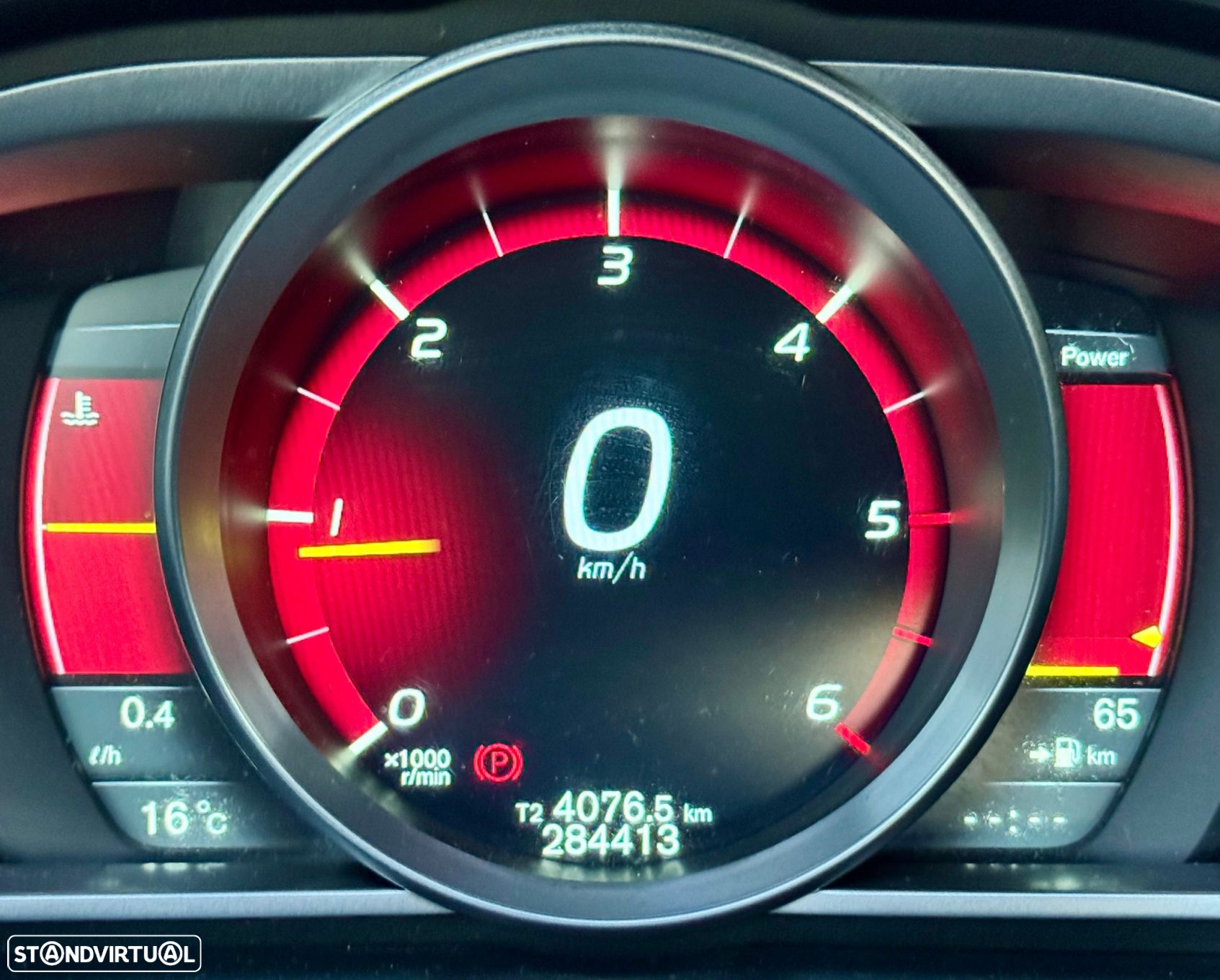Volvo V40 1.6 D2 R-Design Momentum - 13