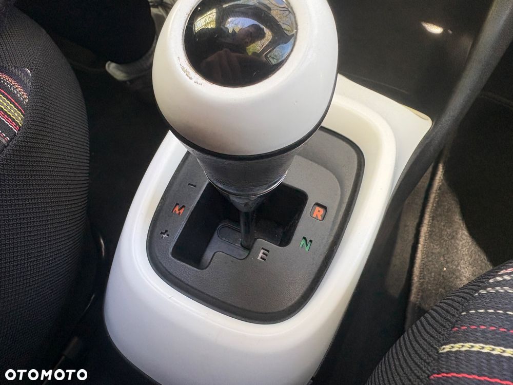 Citroën C1 AIRSCAPE VTi 68 ETG Shine - 21