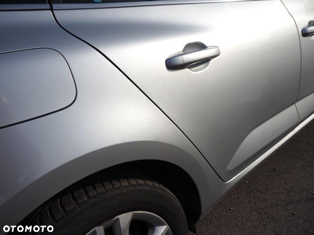 Renault Megane 1.5 Blue dCi Business - 16