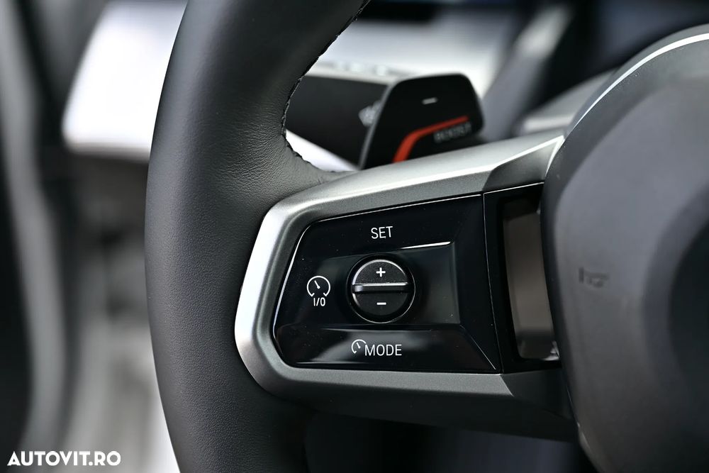 BMW Seria 5 530i xDrive AT - 29