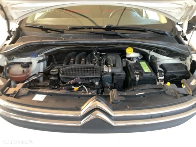 Citroën C3 1.2 PureTech BVM Shine - 13