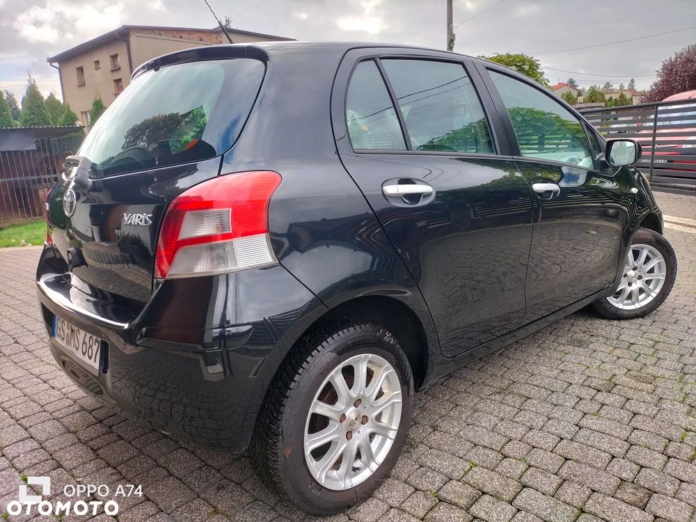 Toyota Yaris 1.0 VVT-i Cool - 4