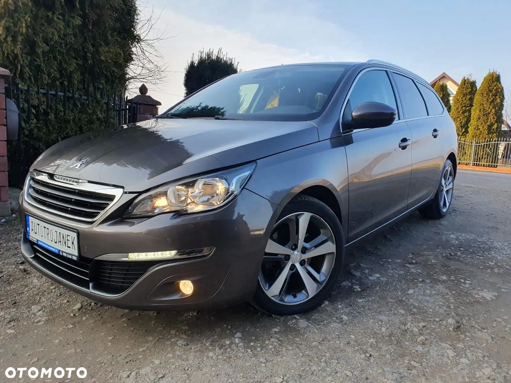 Peugeot 308 HDi FAP 150 Allure - 11