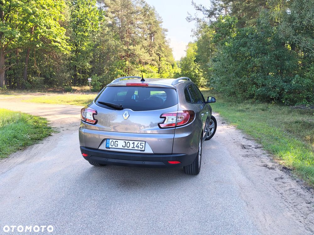 Renault Megane TCe 180 Luxe - 8