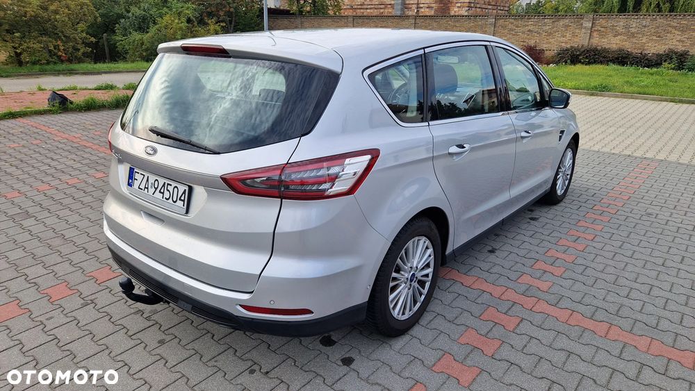 Ford S-Max - 7