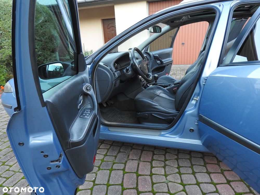 Renault Laguna 2003 photo 5
