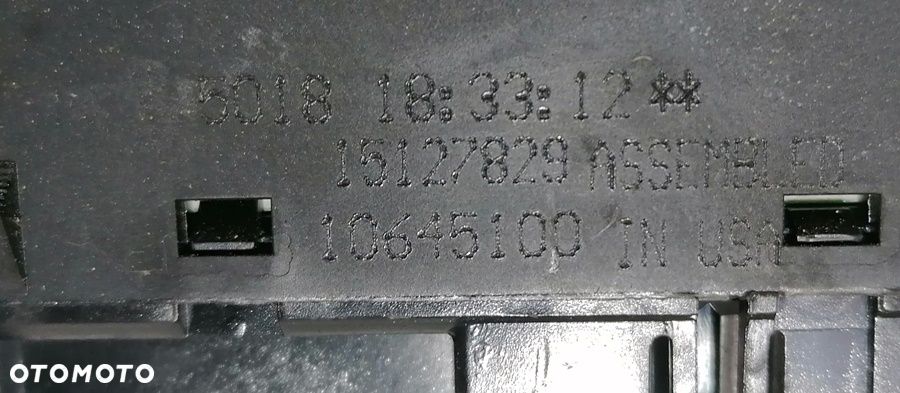 HUMMER H2 02-09 PANEL PRZEŁĄCZNIK NAPĘDU 15127829 - 2