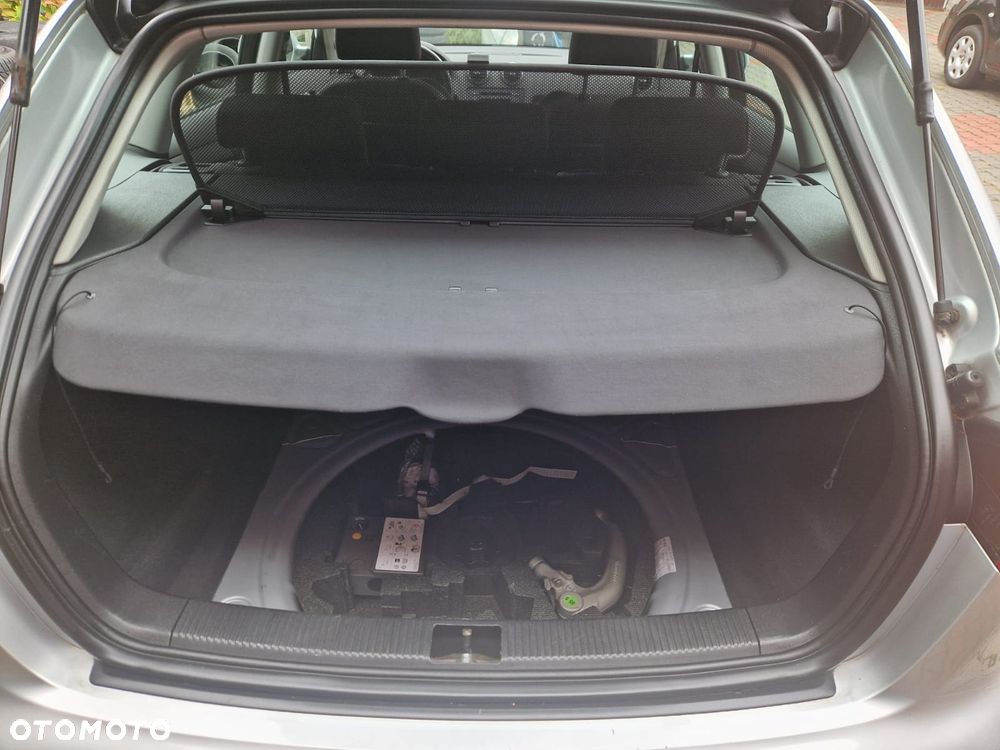 Audi A3 Sportback 1.8 TFSI Ambiente - 23