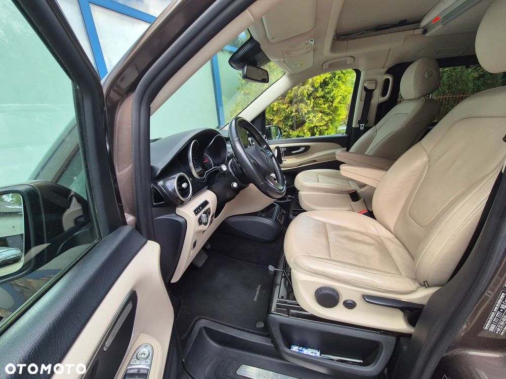 Mercedes-Benz Klasa V 250 d Exclusive 7G-Tronic - 34