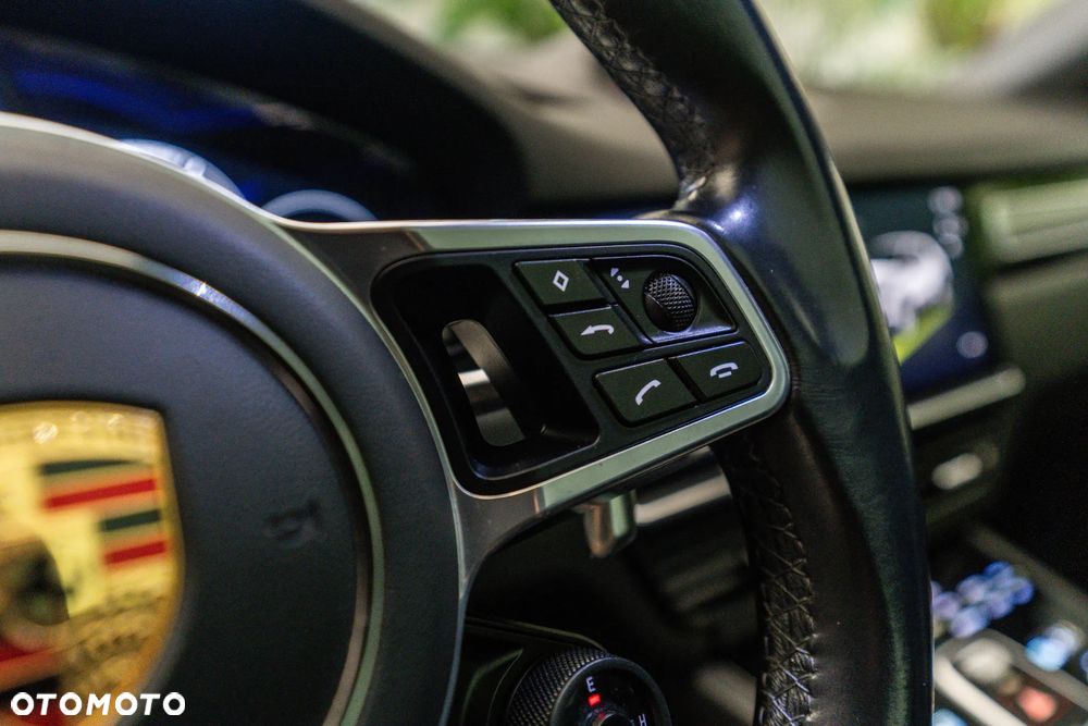 Porsche Cayenne Platinum Edition - 23