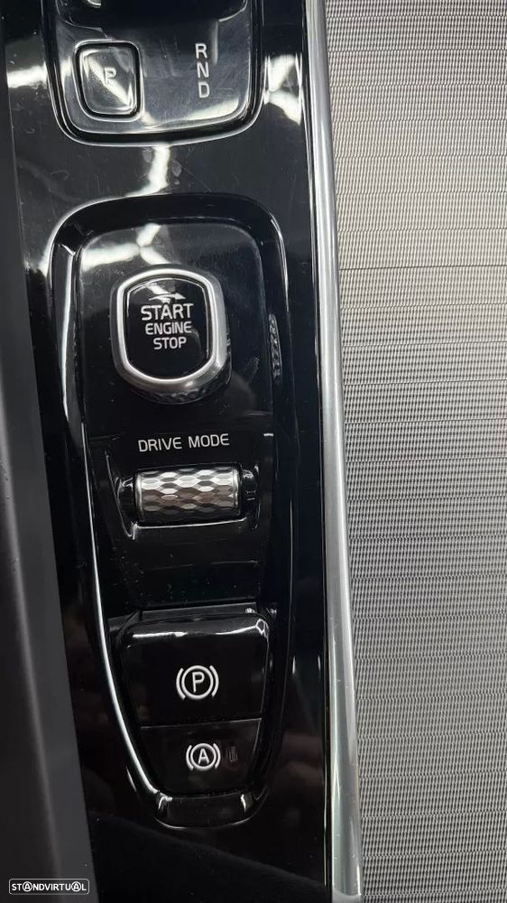 Volvo XC 60 2.0 T8 PHEV Polestar Engineered AWD - 25