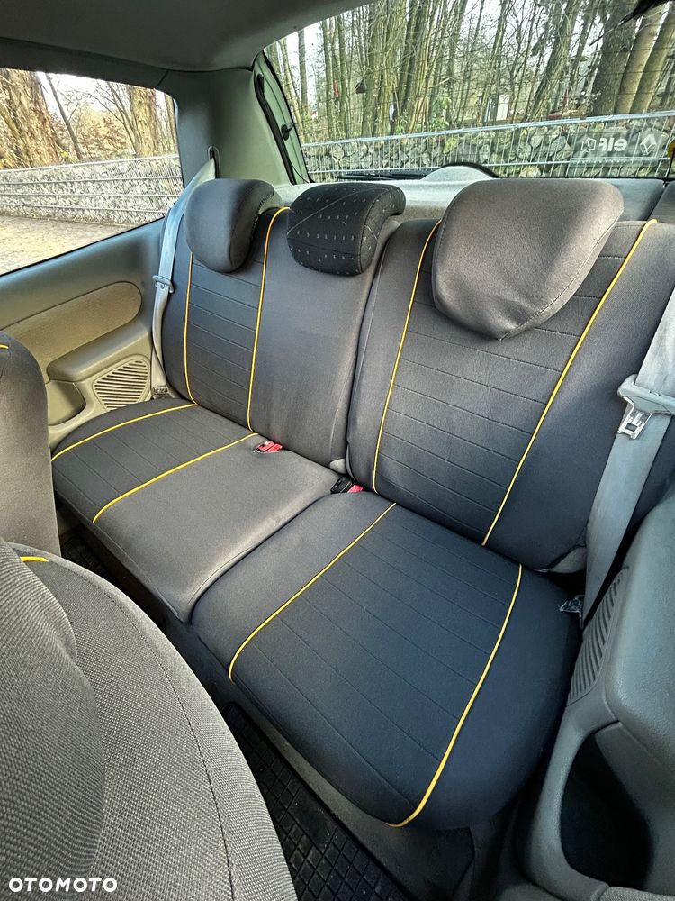 Renault Clio 1.4 16V Dynamique - 10