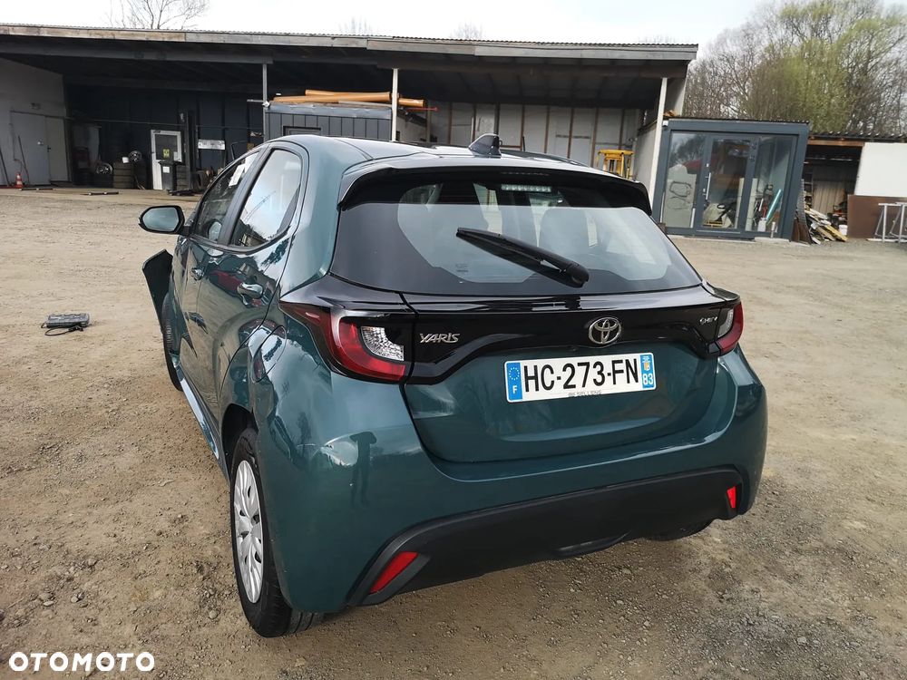 Toyota Yaris Hybrid 1.5 Premiere Edition - 10