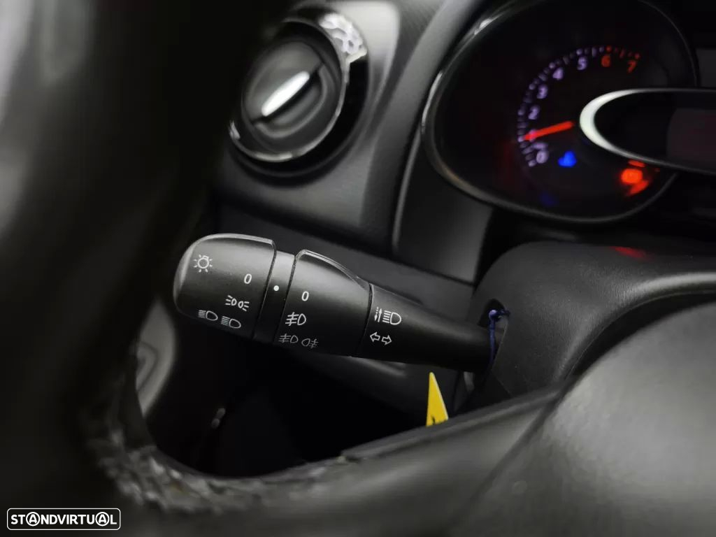 Renault Clio Sport Tourer TCe 90 Limited - 26