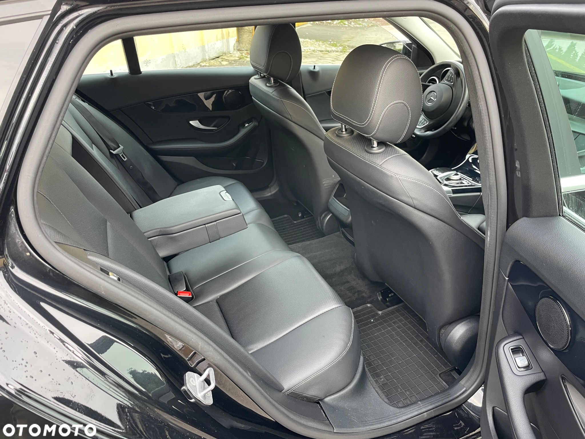 Mercedes-Benz Klasa C 220 d 9G-TRONIC - 10