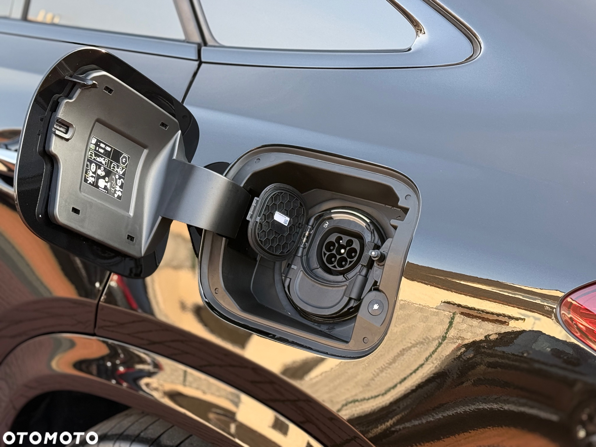 Mercedes-Benz GLE Coupe 350 de PHEV 4-Matic AMG Line - 19