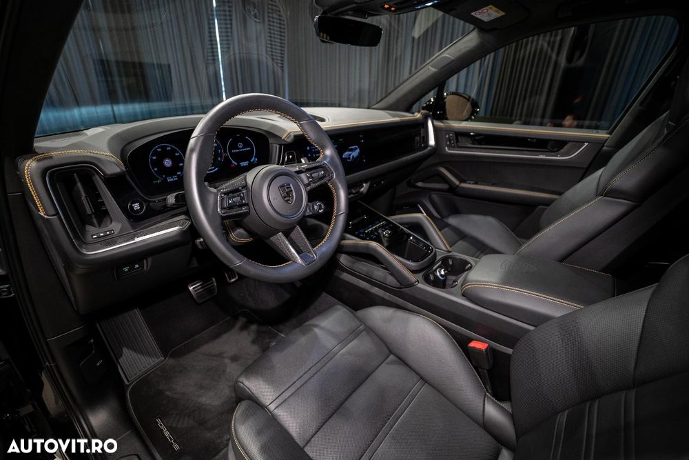 Porsche Cayenne Turbo E-Hybrid - 21