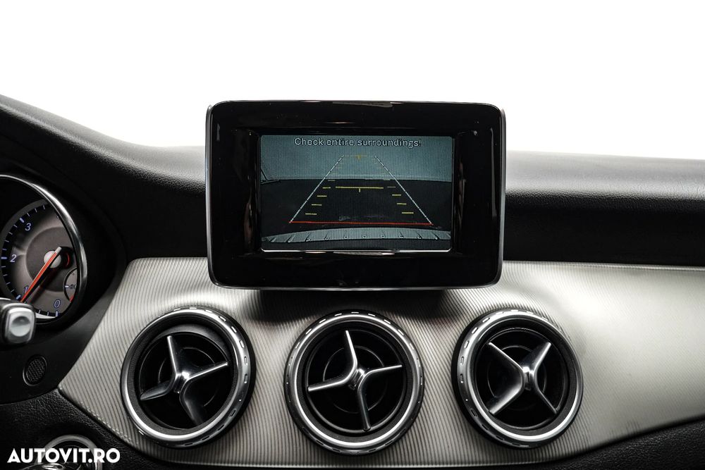 Mercedes-Benz GLA 200 CDI 4MATIC Aut. - 22