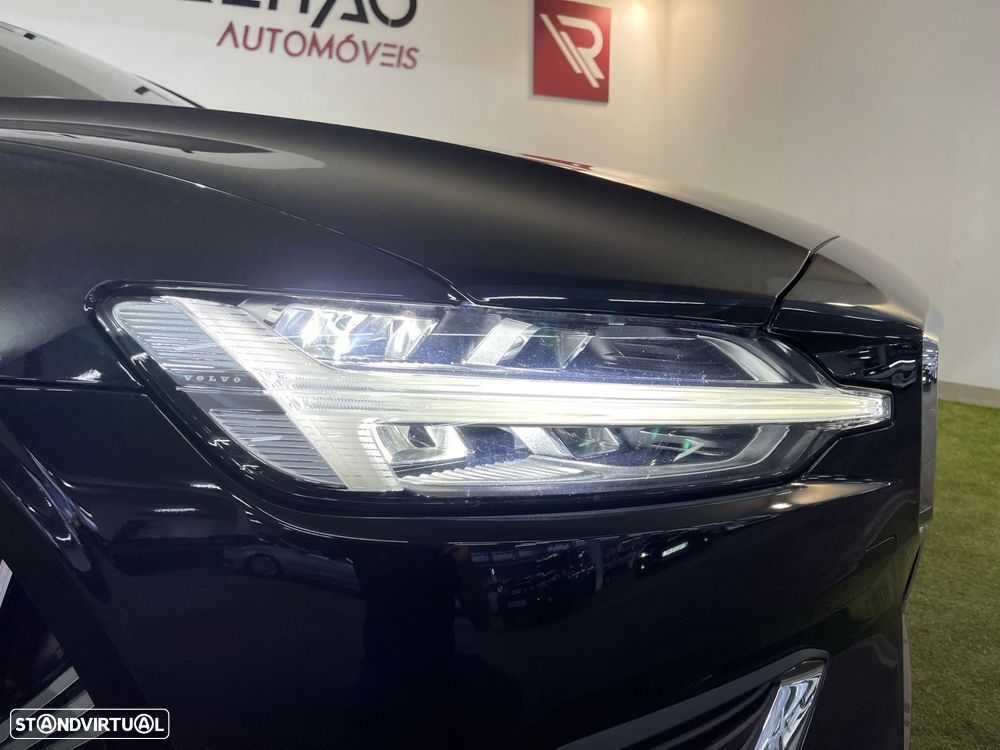 Volvo V60 2.0 T6 AWD TE Inscription - 3