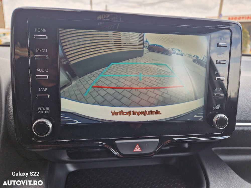 Toyota Yaris 1.5 MT Active - 15