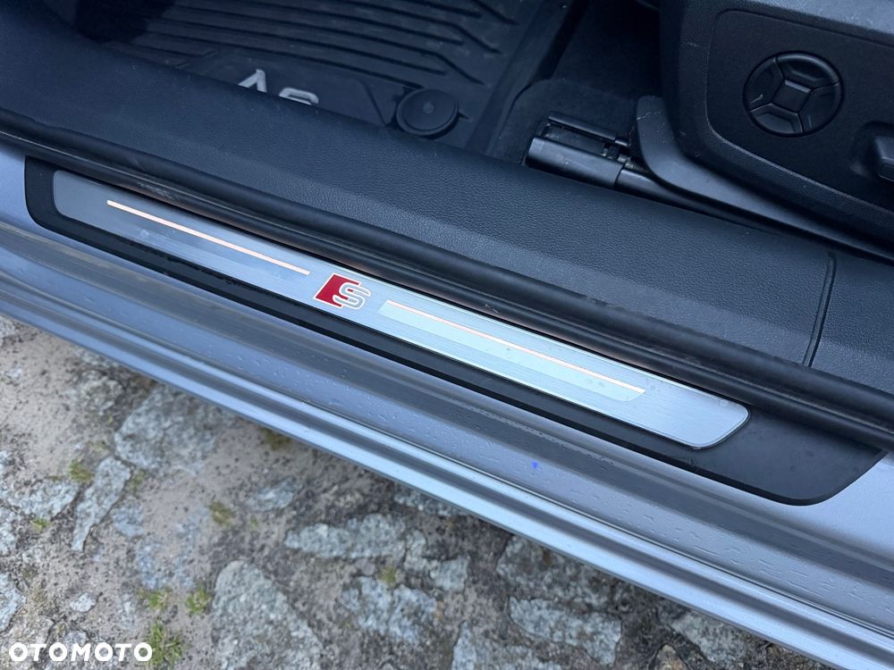 Audi A6 Avant - 18