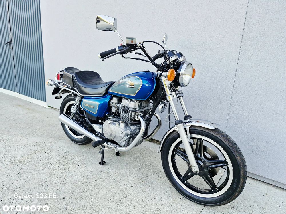 Honda CM - 25