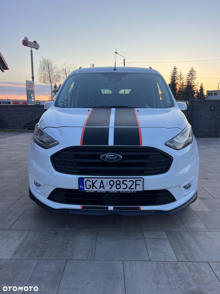 Ford Connect Sport - 37