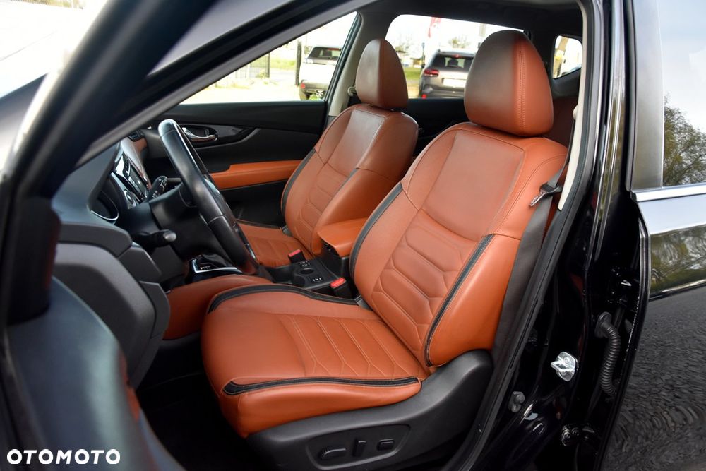 Nissan X-Trail 1.6 DCi Xtronic Tekna - 19