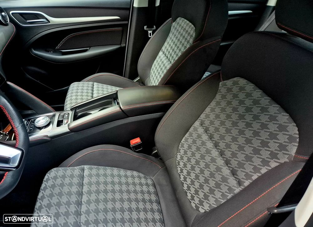 MG ZS EV 50.3 kWh Luxury - 43