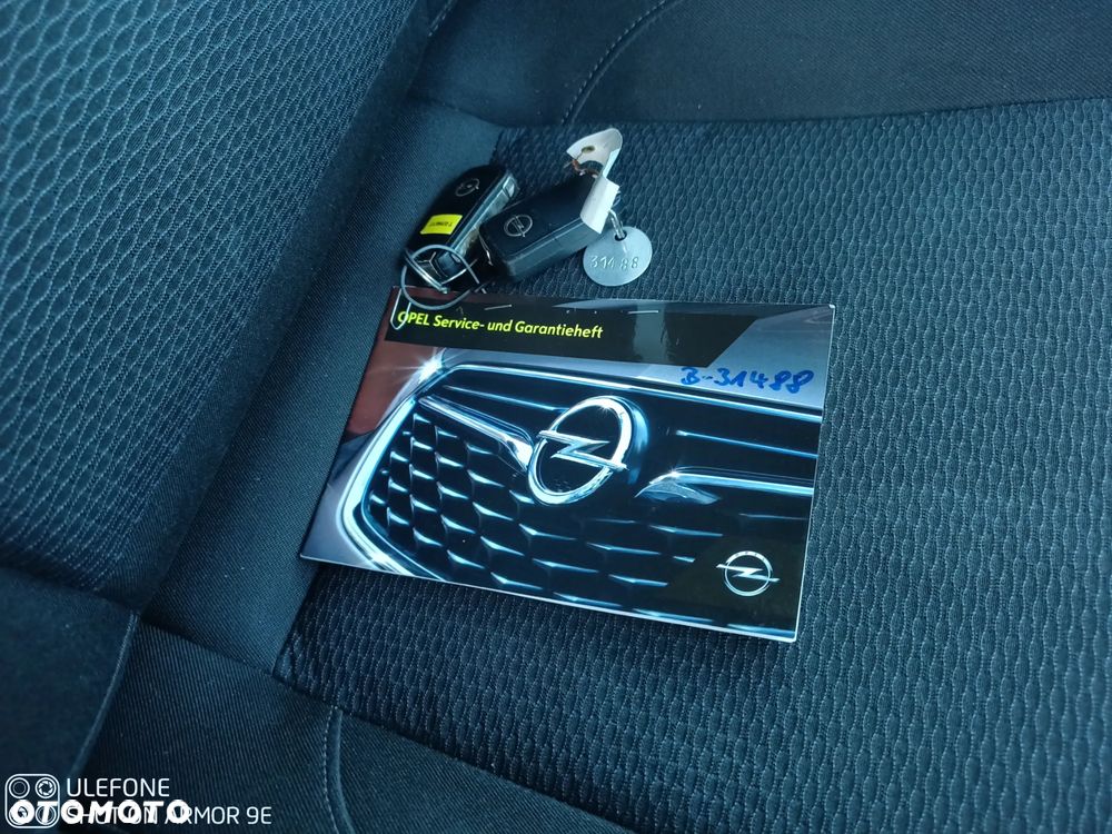 Opel Insignia - 36
