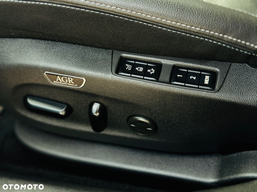 Opel Astra 1.6 Turbo Start/Stop Innovation - 12