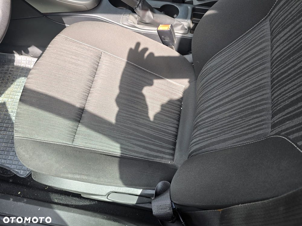 Opel Astra 1.4 150 Jahre - 13