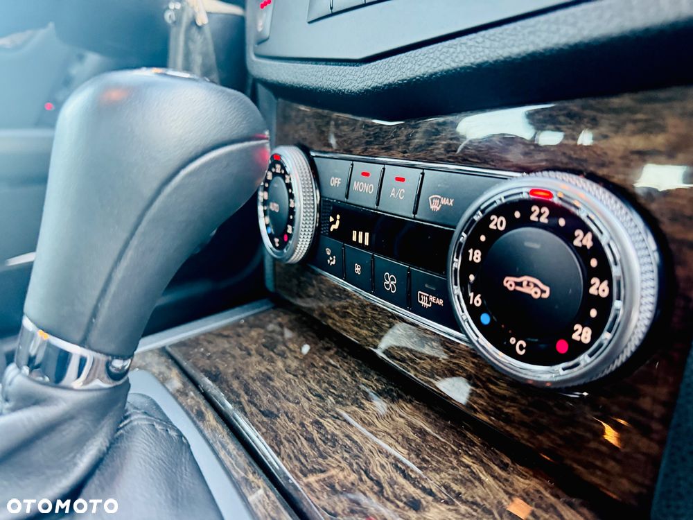 Mercedes-Benz Klasa C 180 T Kompressor Automatik Elegance - 19
