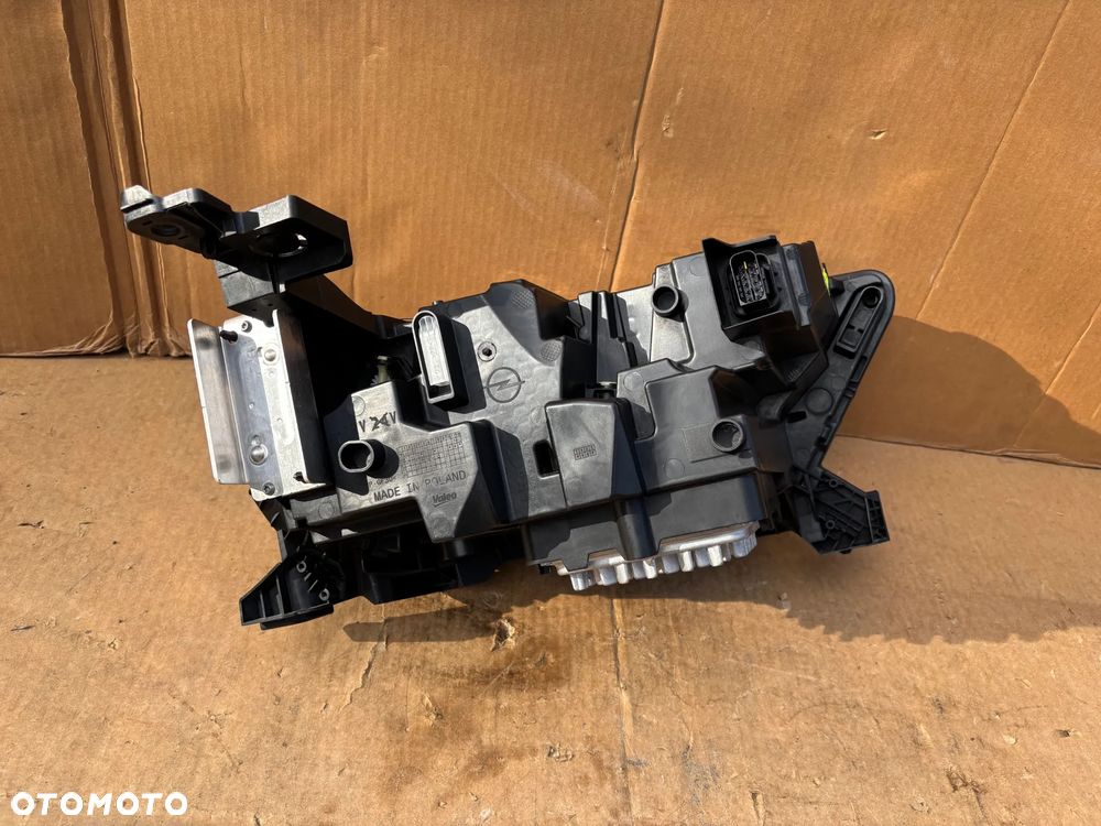 Opel Mokka B II Oryginalna Lampa Lewa Przednia Full Led 9834016880 Matrix Intelli LUX Europejka Kompletna Ładna Cała - 9