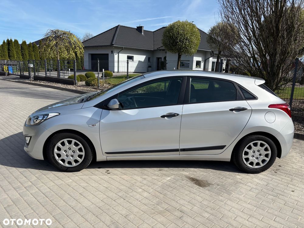 Hyundai i30 i30cw 1.4 Advantage - 3