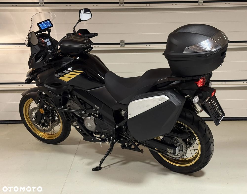 Suzuki DL - 3