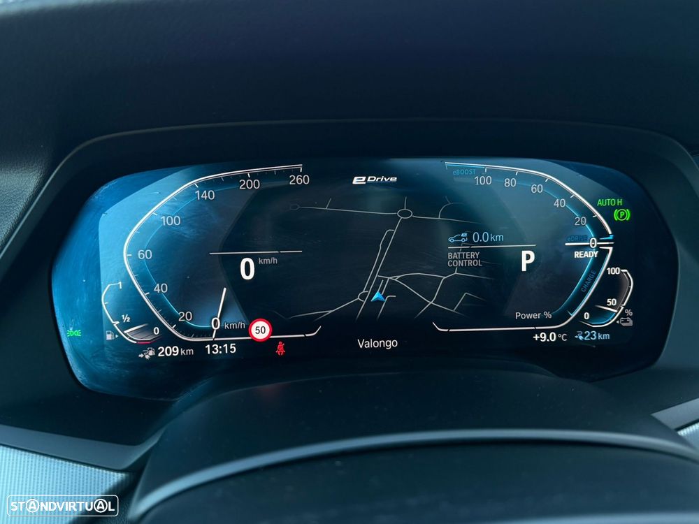 BMW X5 45 e xDrive Pack M - 37