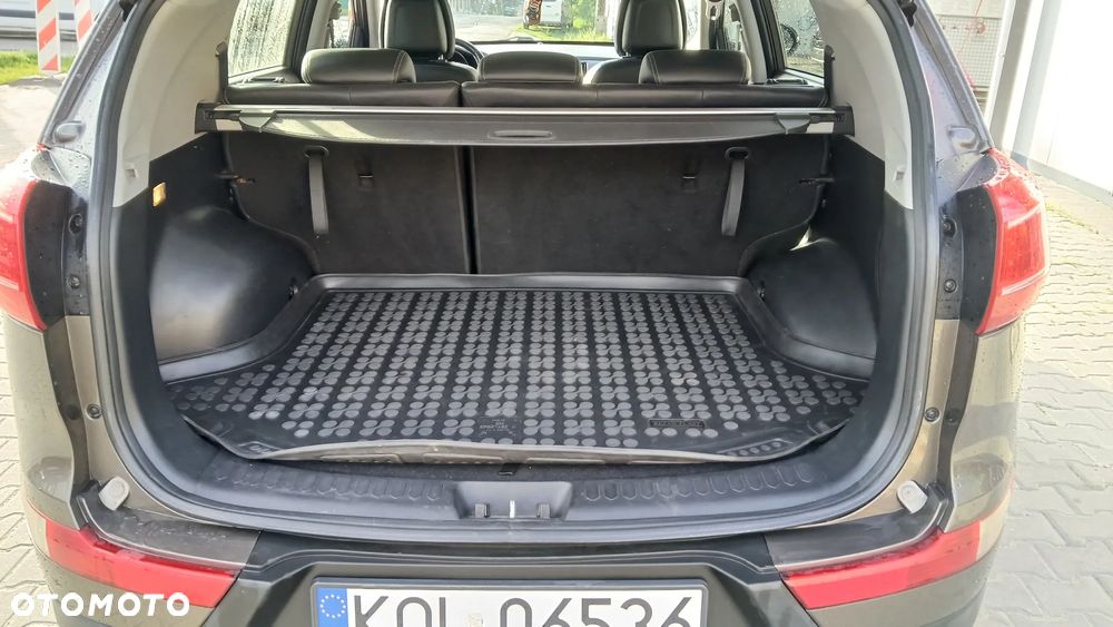 Kia Sportage 1.7 CRDI 2WD Attract - 14