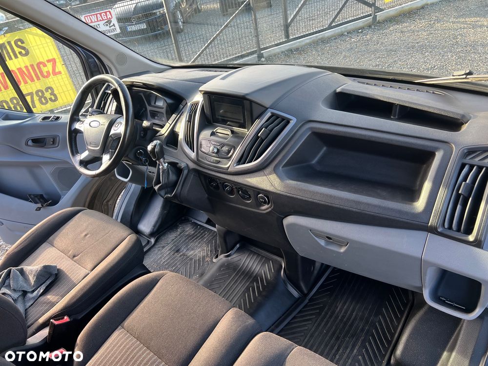 Ford Transit - 8