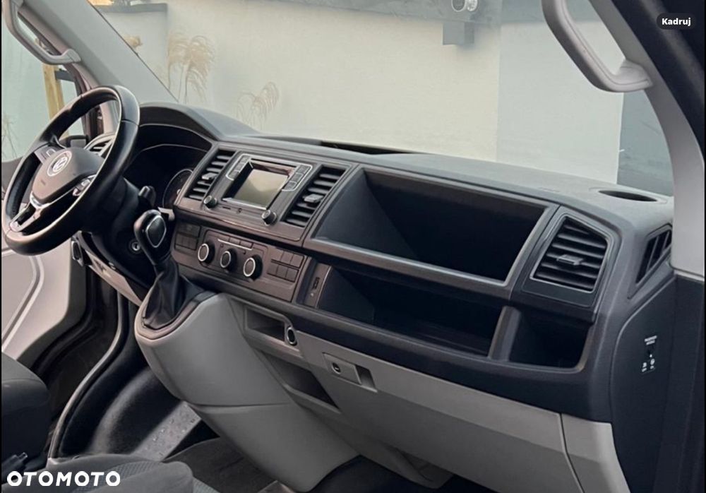 Volkswagen Transporter - 19