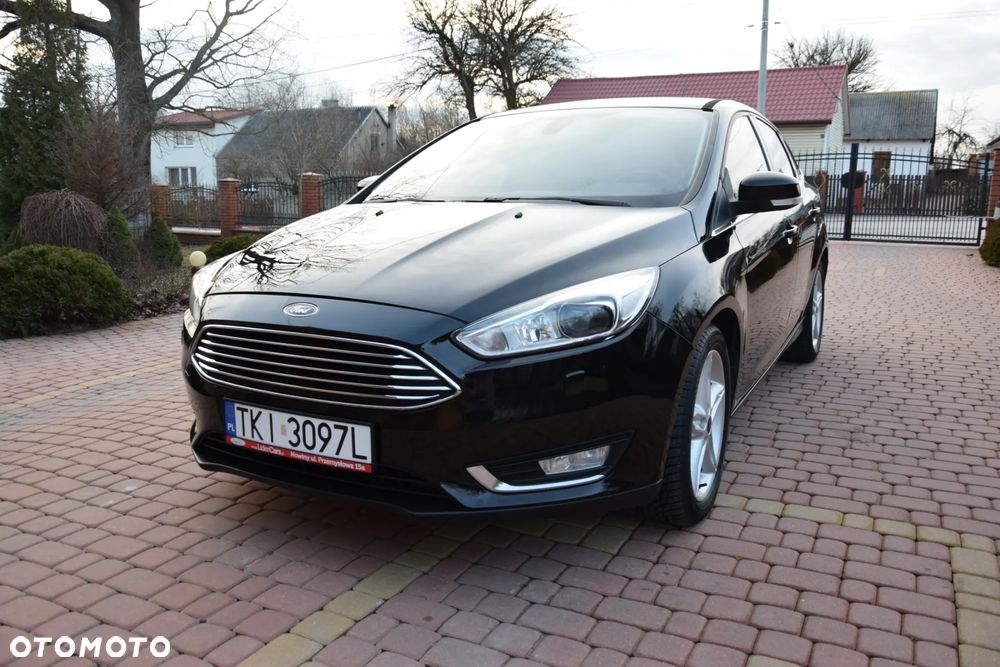 Ford Focus 1.5 EcoBoost Titanium ASS - 3