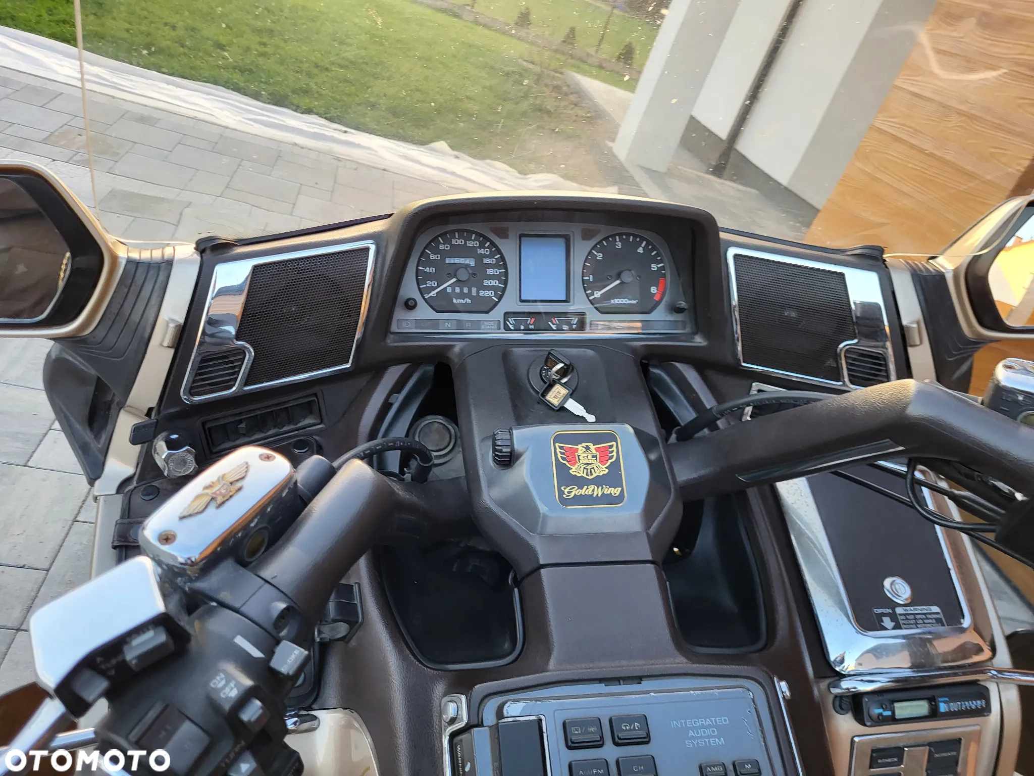 Honda GL - 27