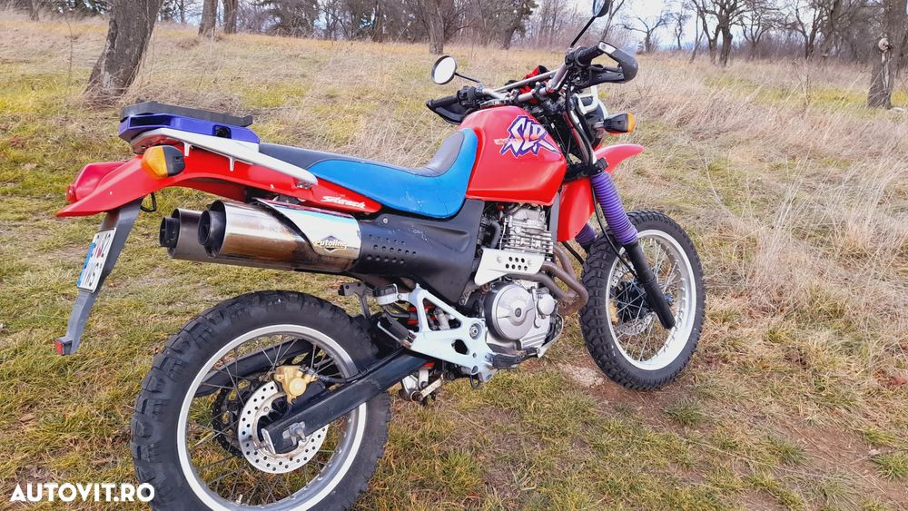 Honda NX 650 Dominator - 2