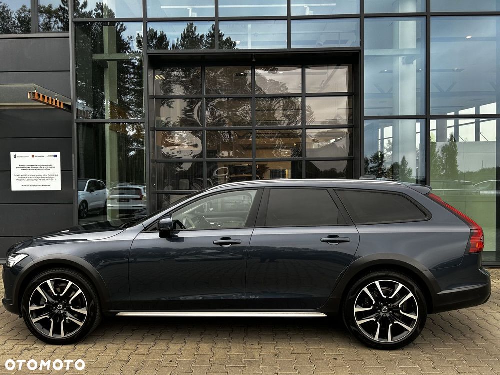 Volvo V90 2023 photo 4