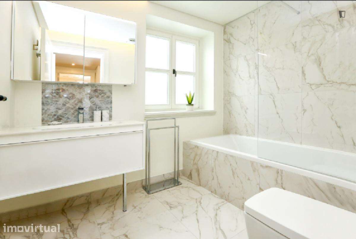 Apartamento com 2 quartos - localizado em Baixa Lisbon - Grande imagem: 5/16