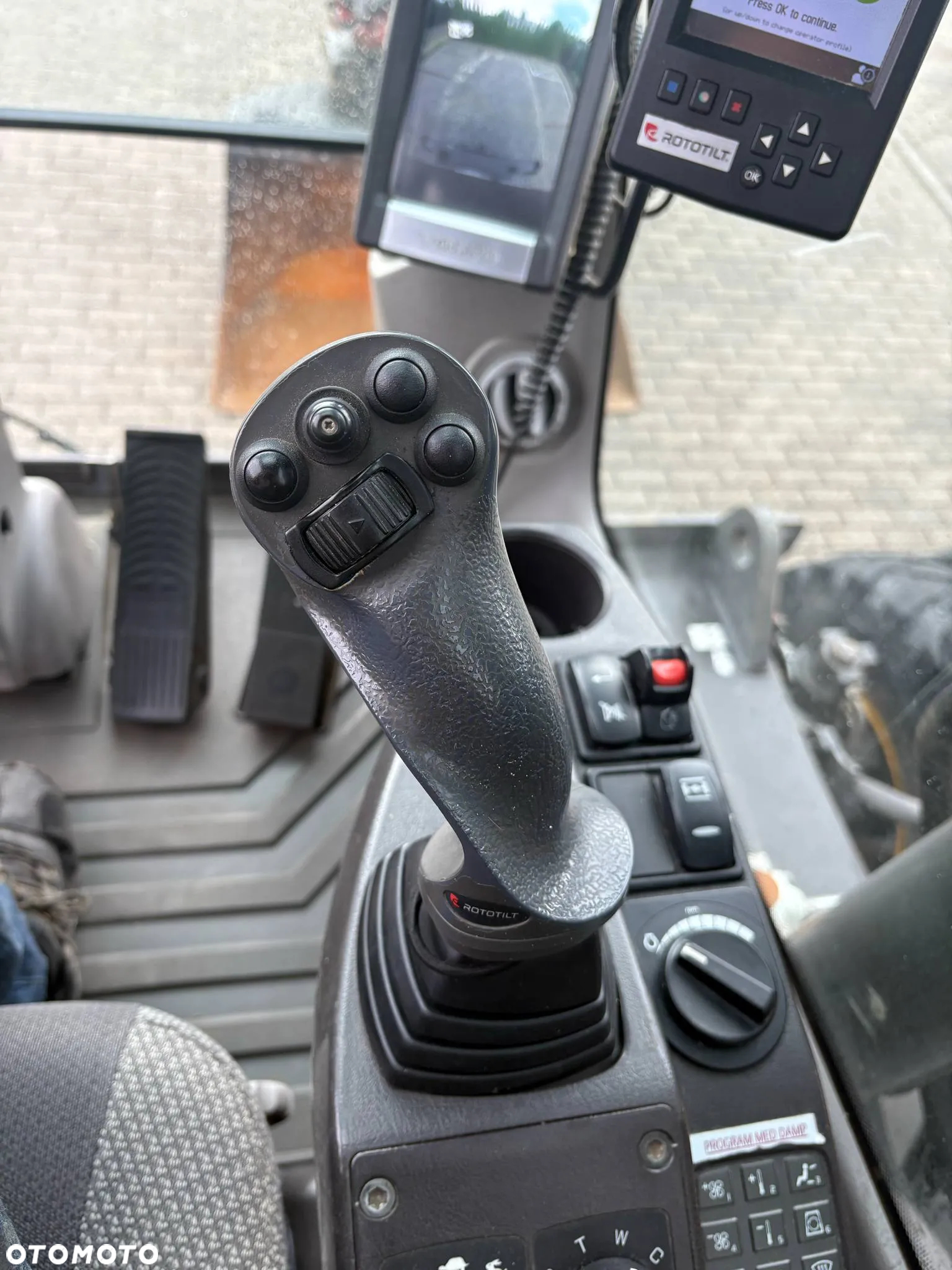 Volvo EW 140D ROTOTILT SZCZYPCE SYSTEM LEICA - 26