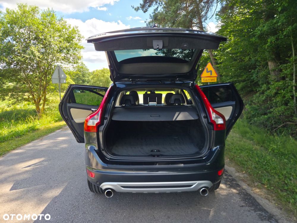 Volvo XC 60 D3 R-Design - 23
