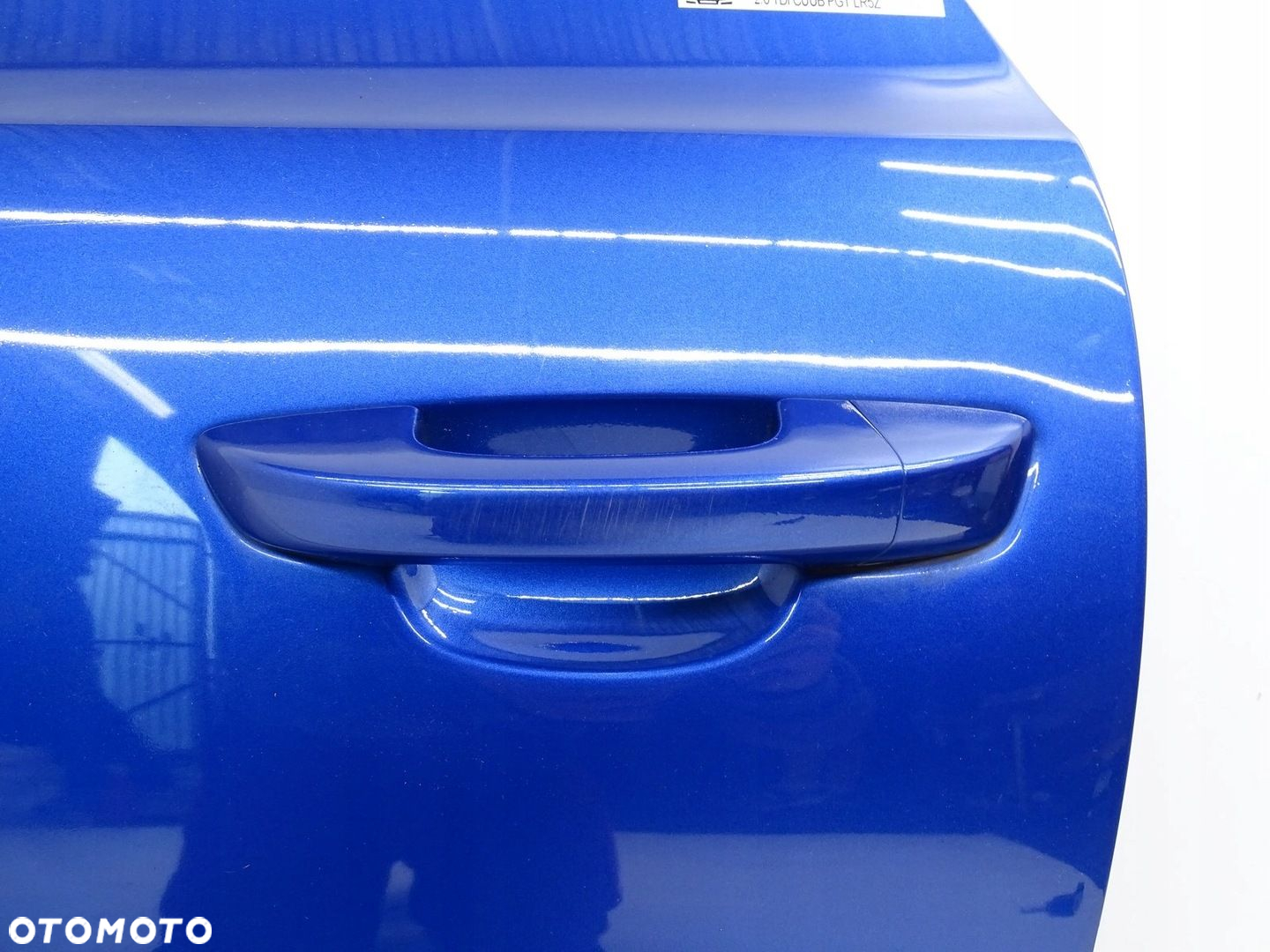 DRZWI LEWE VW SCIROCCO R III 1K8 LIFT R-LINE LR5Z - 7